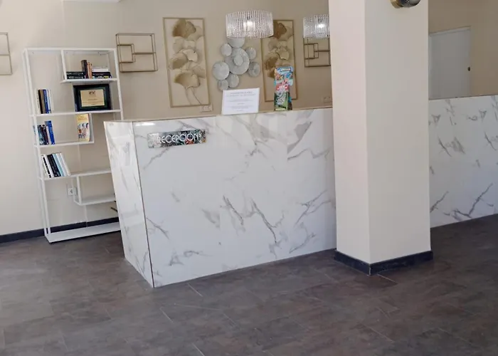 Holidays Blue Ξενοδοχείο με διαμερίσματα 3*